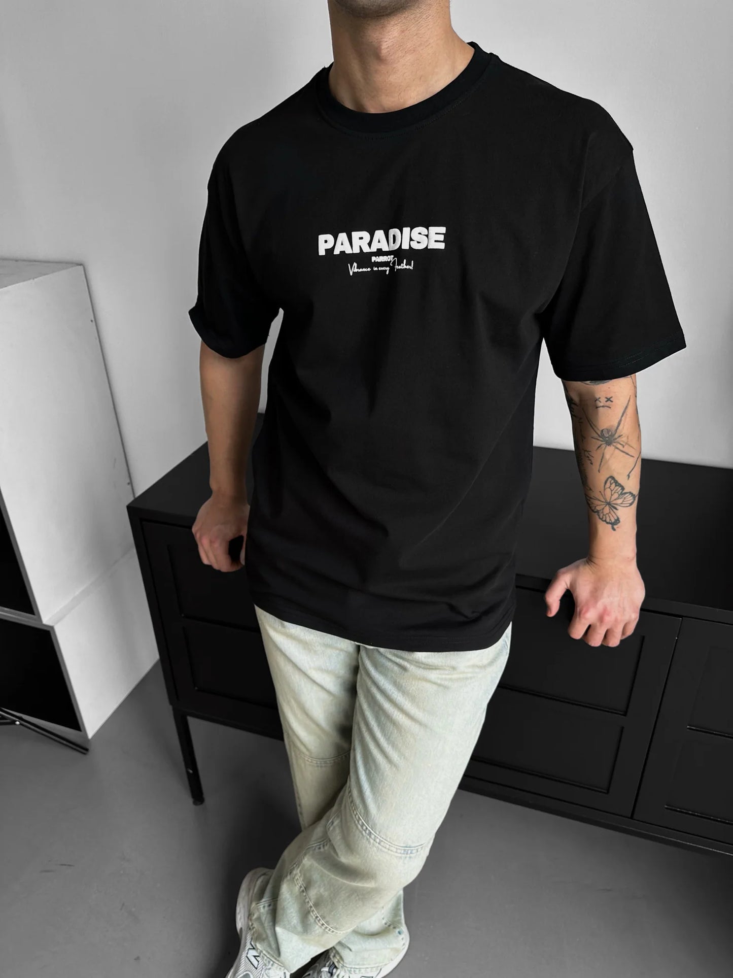 Oversize "PARADISE" T-shirt