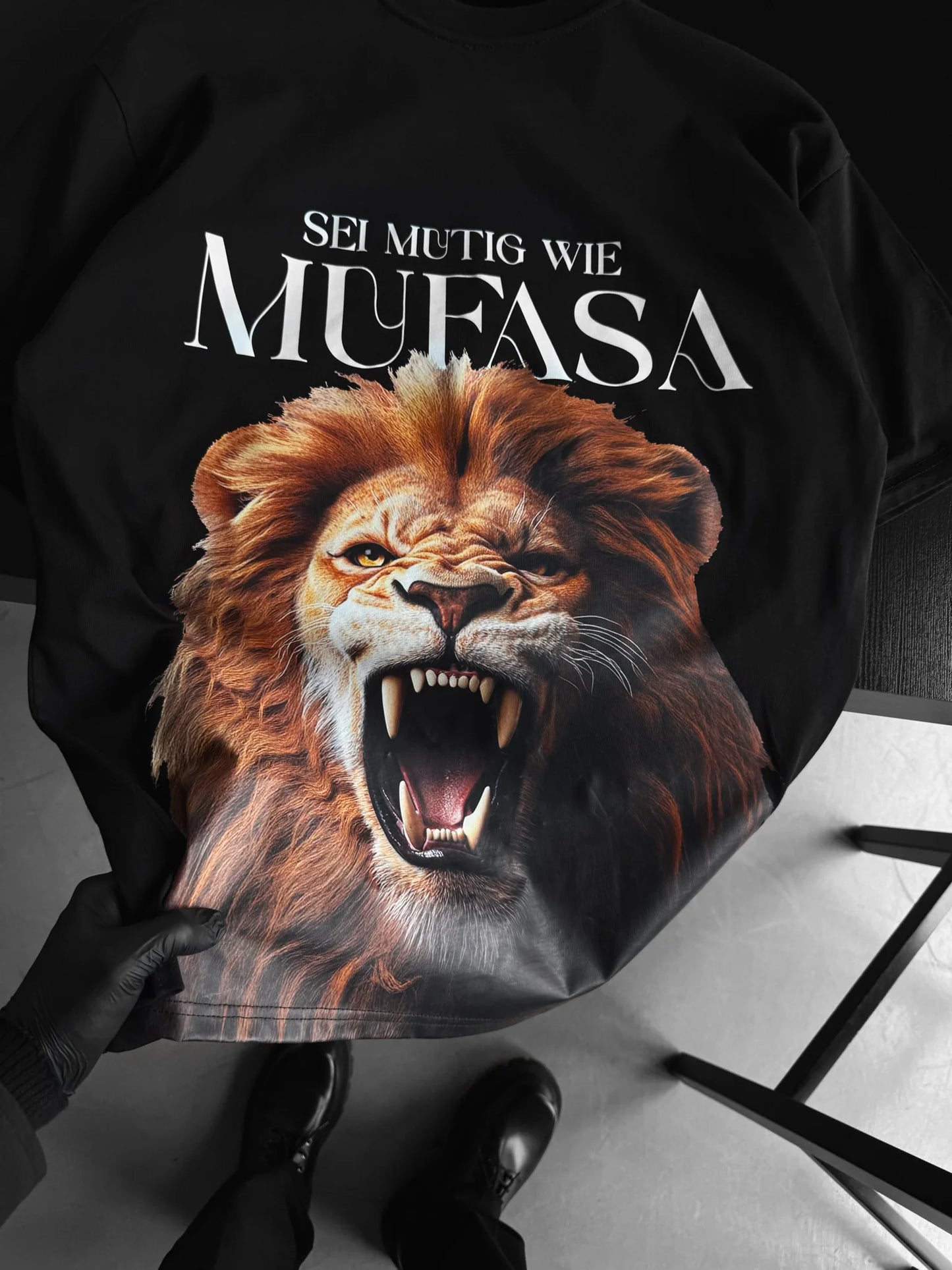 Oversize Lion T-shirt