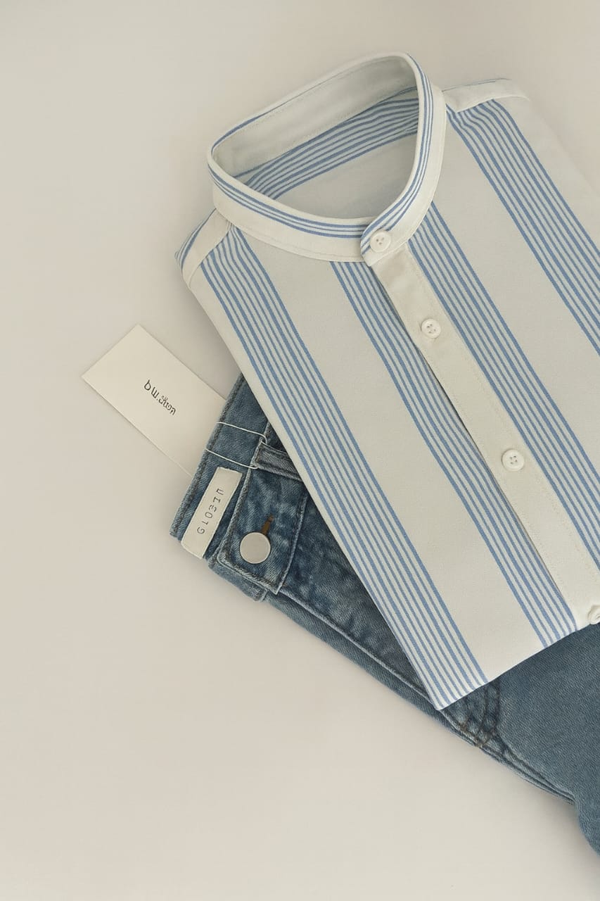 vertical Xside stripped shirt