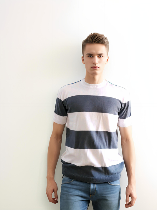 stripped blue t-shirt